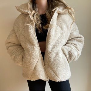 Abercrombie sherpa puffer jacket